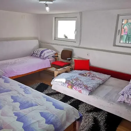 Weekend House *