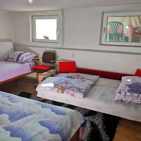 Weekend House